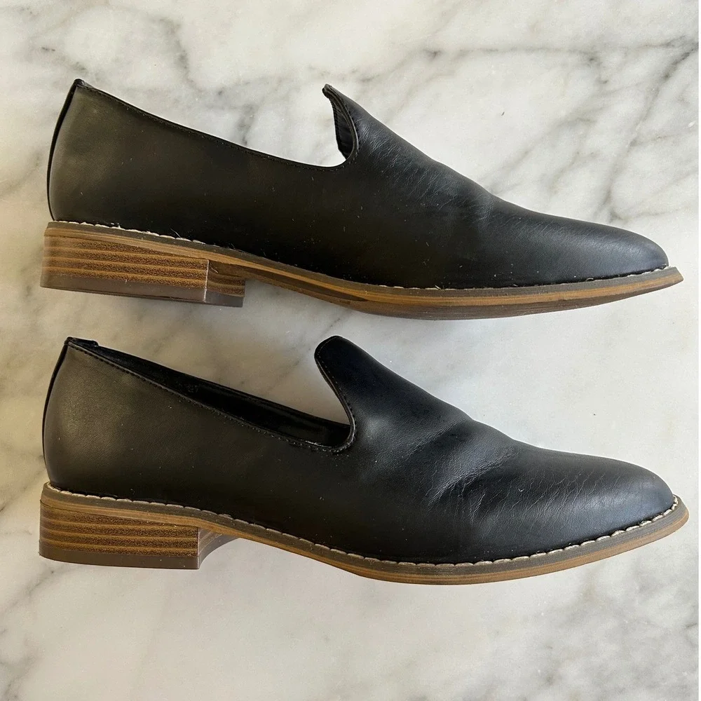 Indigo Rd Womens Black Almond‎ Toe Slip On Loafers Size 7.5M Stacked Heel Shoes